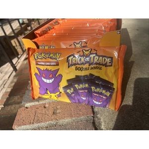 Pokemon TCG Halloween Trick or Trade Booster Bundle 40 Packs sealed bag